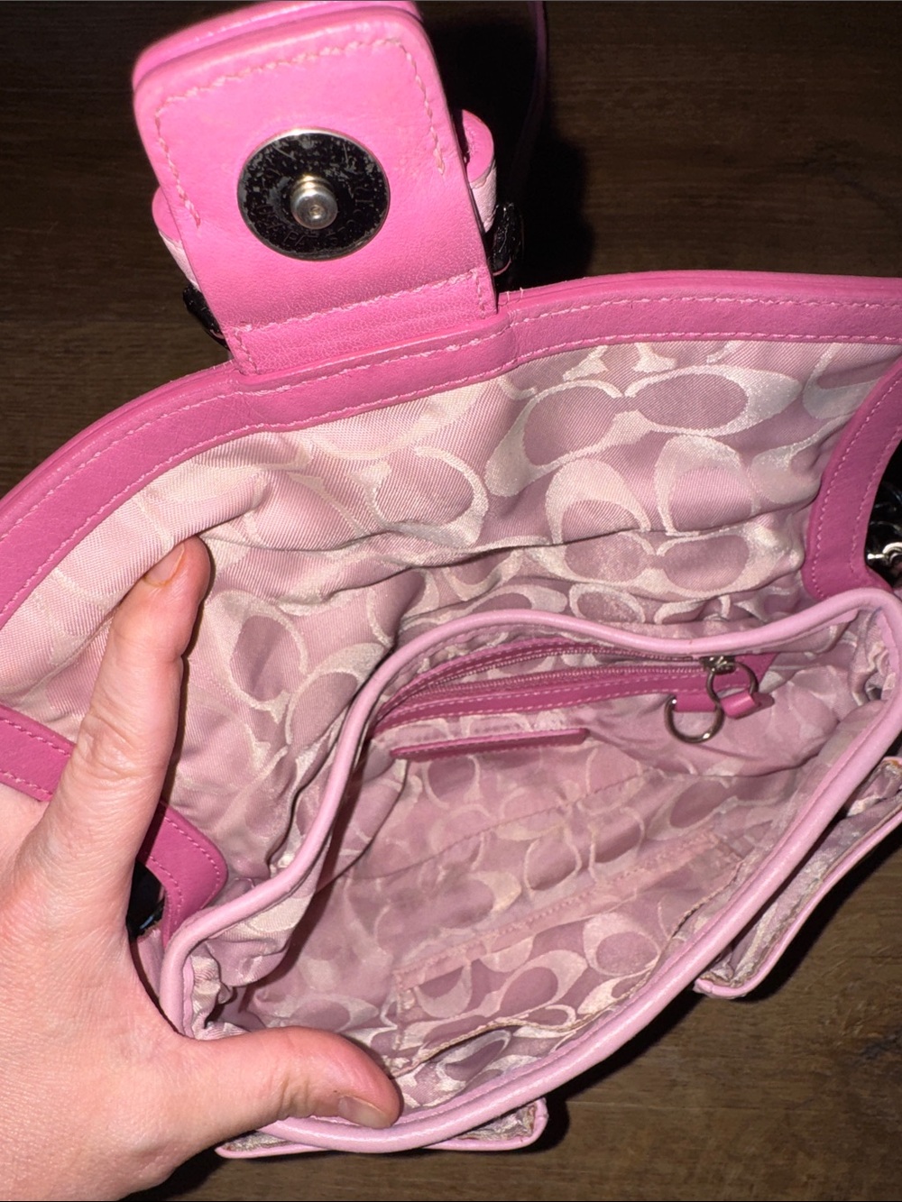 Coach y2k 3683 Soho leather crossbody bag baby pink RARE 💕 - Picture 11 of 16
